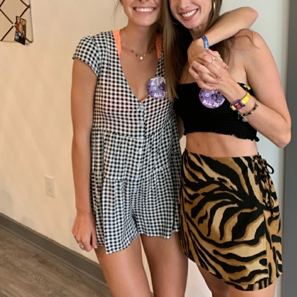 Checkered Black & White Romper - Picture 9 of 11